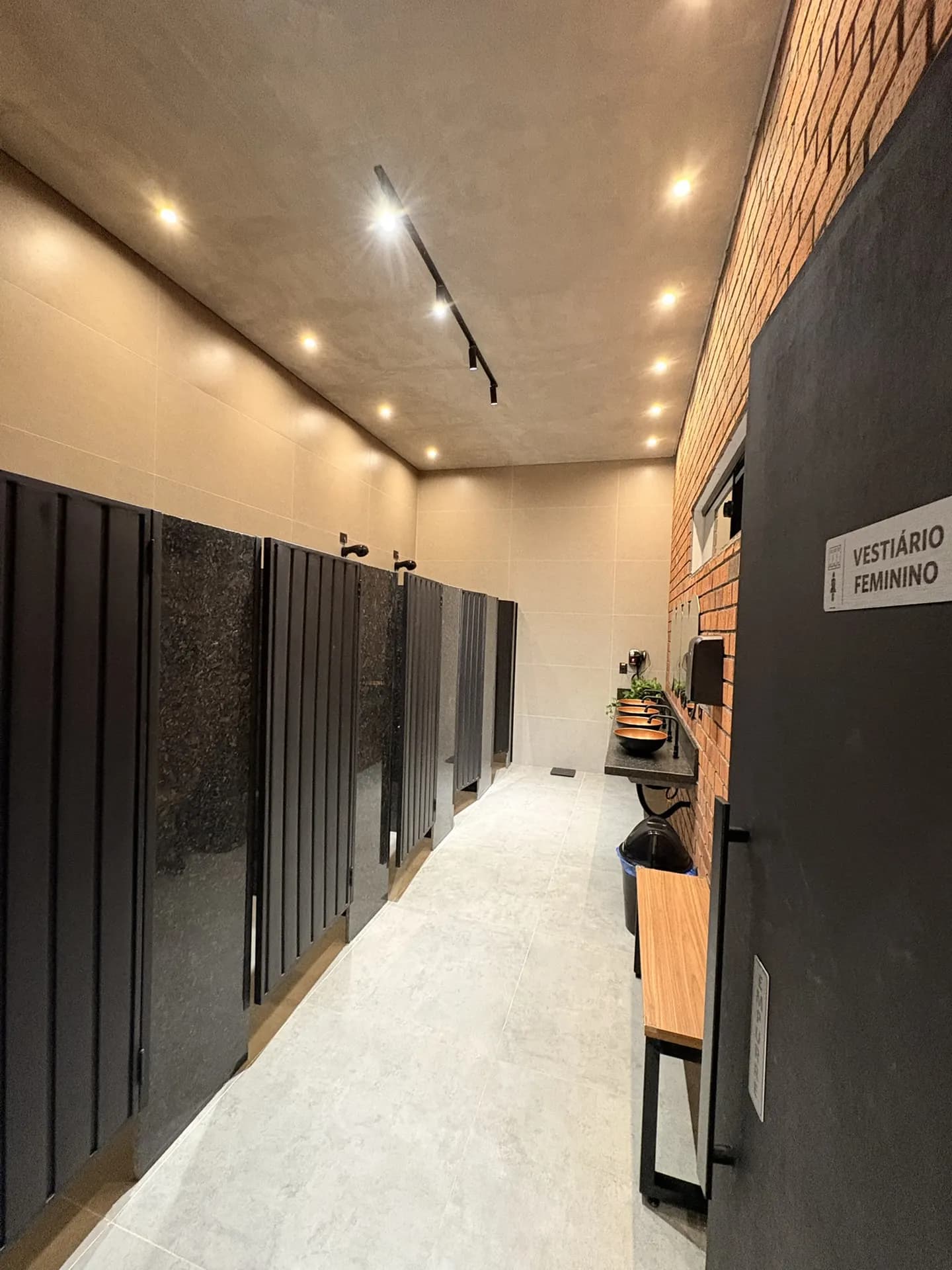 Estrutura interna da Arena Fitt — ambiente 1 de 12